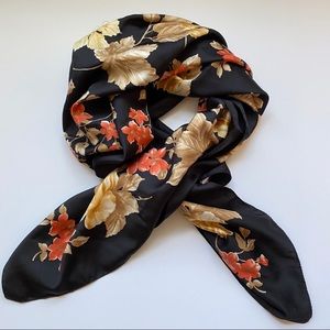 C. Webb made in Italy floral scarf